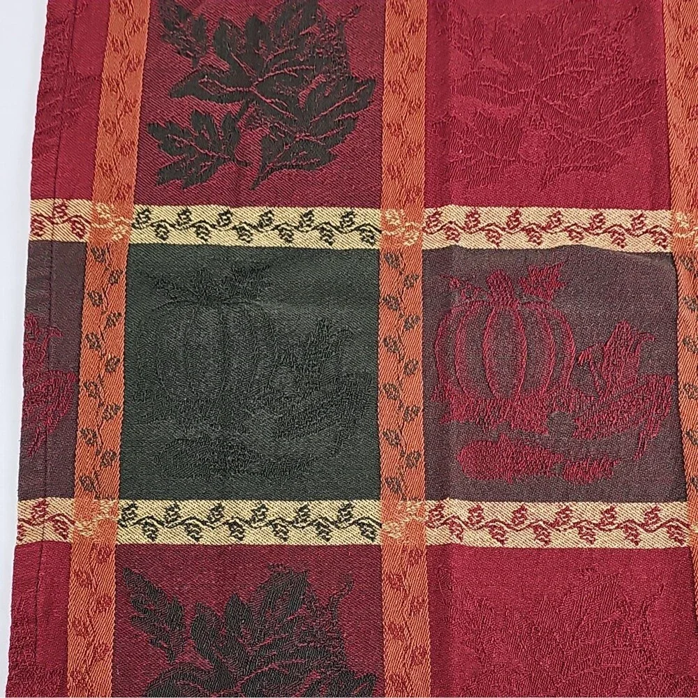 Lot of 8 Fall Thanksgiving Cloth Napkins 16x16 Autumn Leaves Pumpkin Harvest